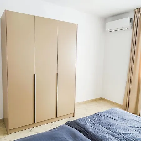アパート 2 Bedrooms 981