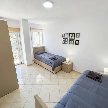 2 Bedrooms 981 Appartamento Durrës